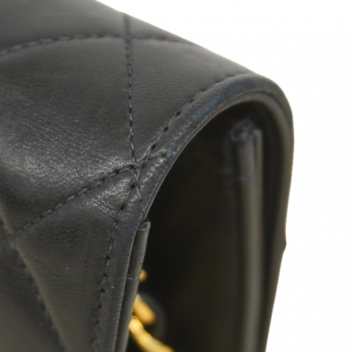 Chanel Shoulder Bag Quilted Lambskin Black Gold — view 7