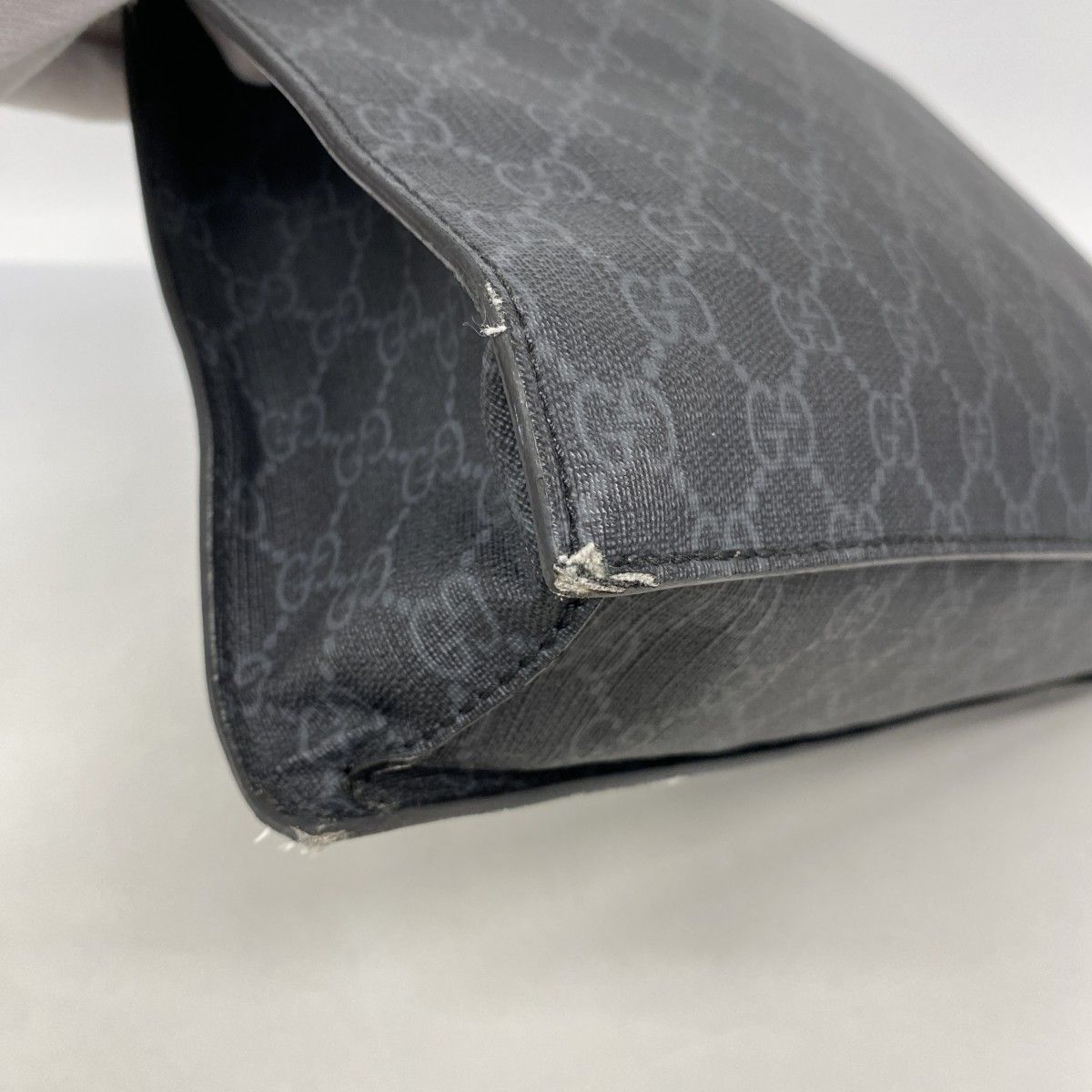 Gucci Tote GG Supreme Black Silver — view 7