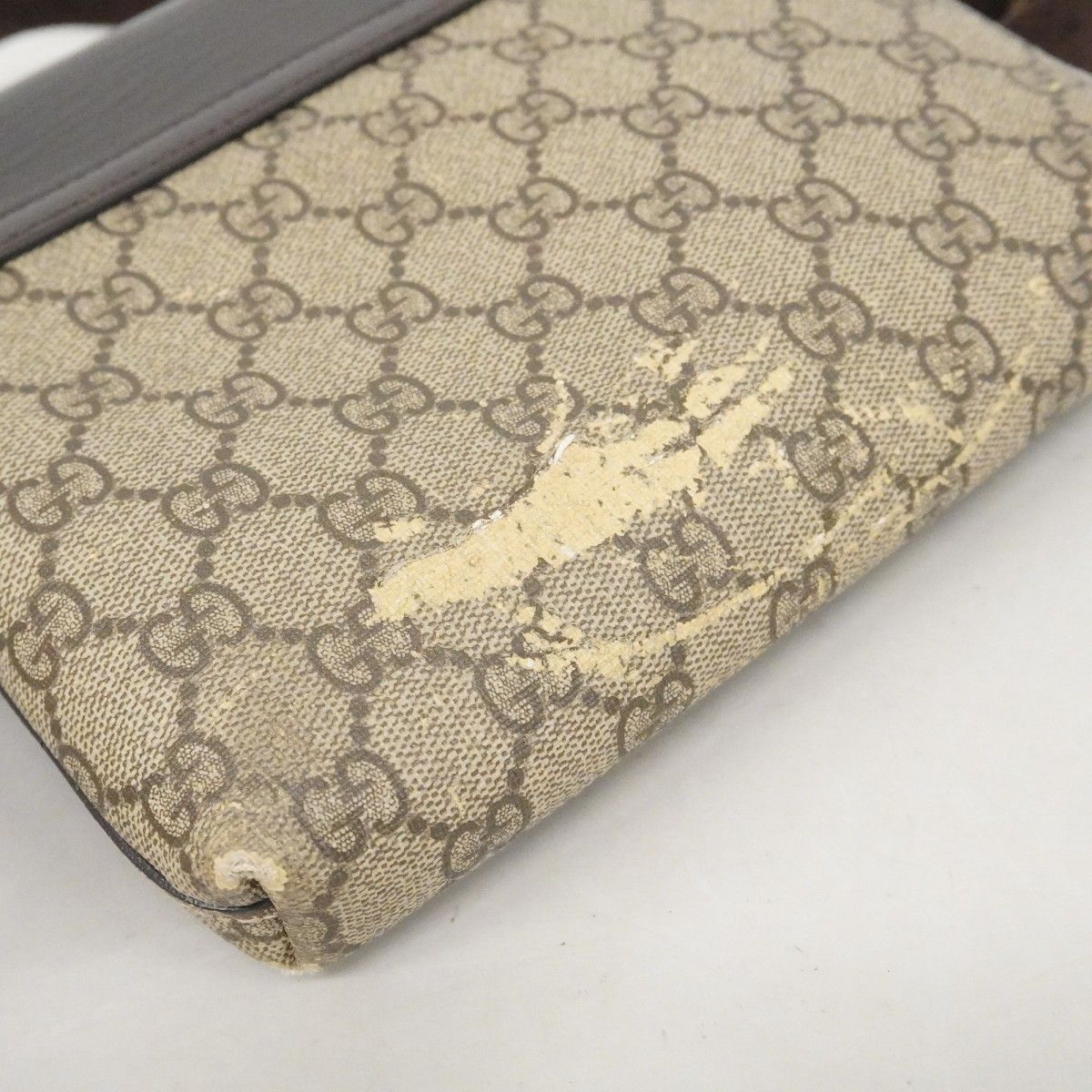 Gucci Shoulder Bag GG Supreme Brown Gold — view 6