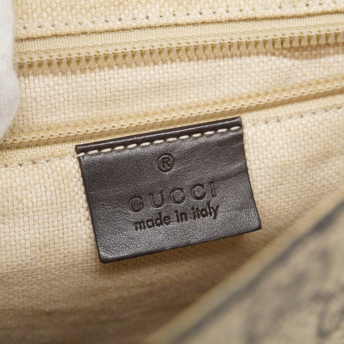 Gucci Shoulder Bag GG Supreme Brown Gold — view 5