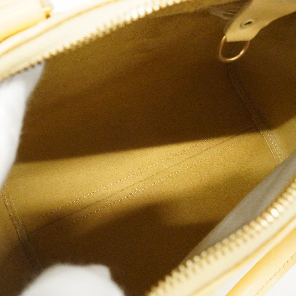 Louis Vuitton Handbag Epi Speedy 25 Vanilla — view 4