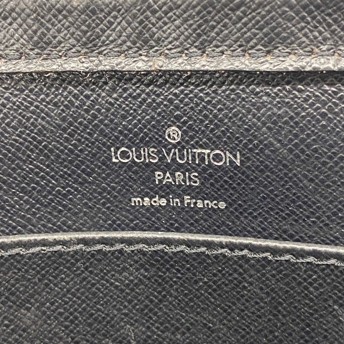 Louis Vuitton Clutch Taiga Baikal Ardoise — view 5