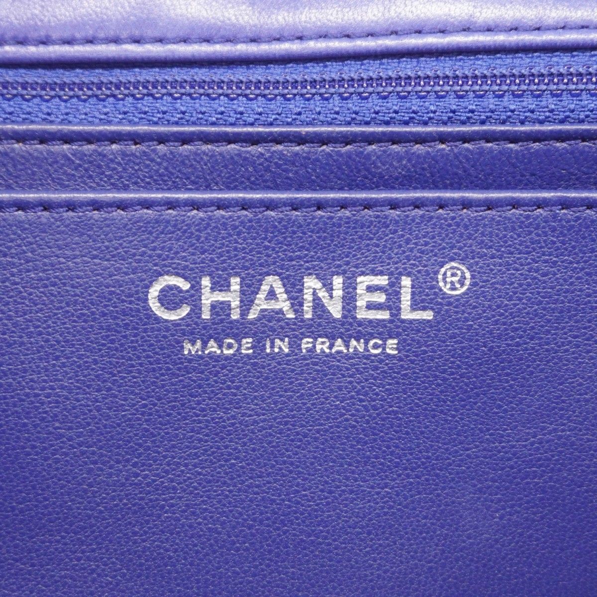 Chanel Shoulder Bag Quilted Lambskin Blue Silver — view 5