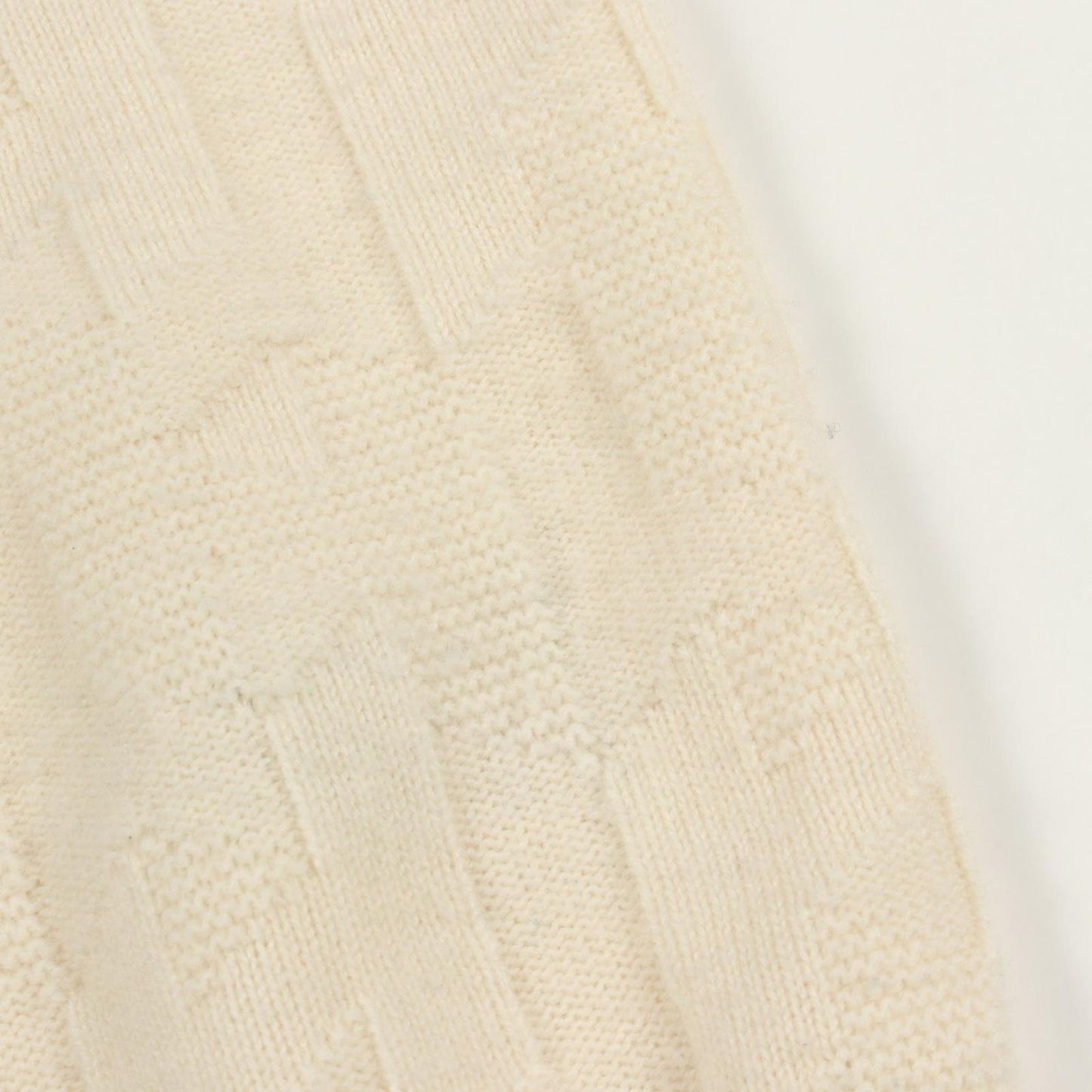 Hermes Knit Motif Fuchs Neck D4 White le Sweater — view 9