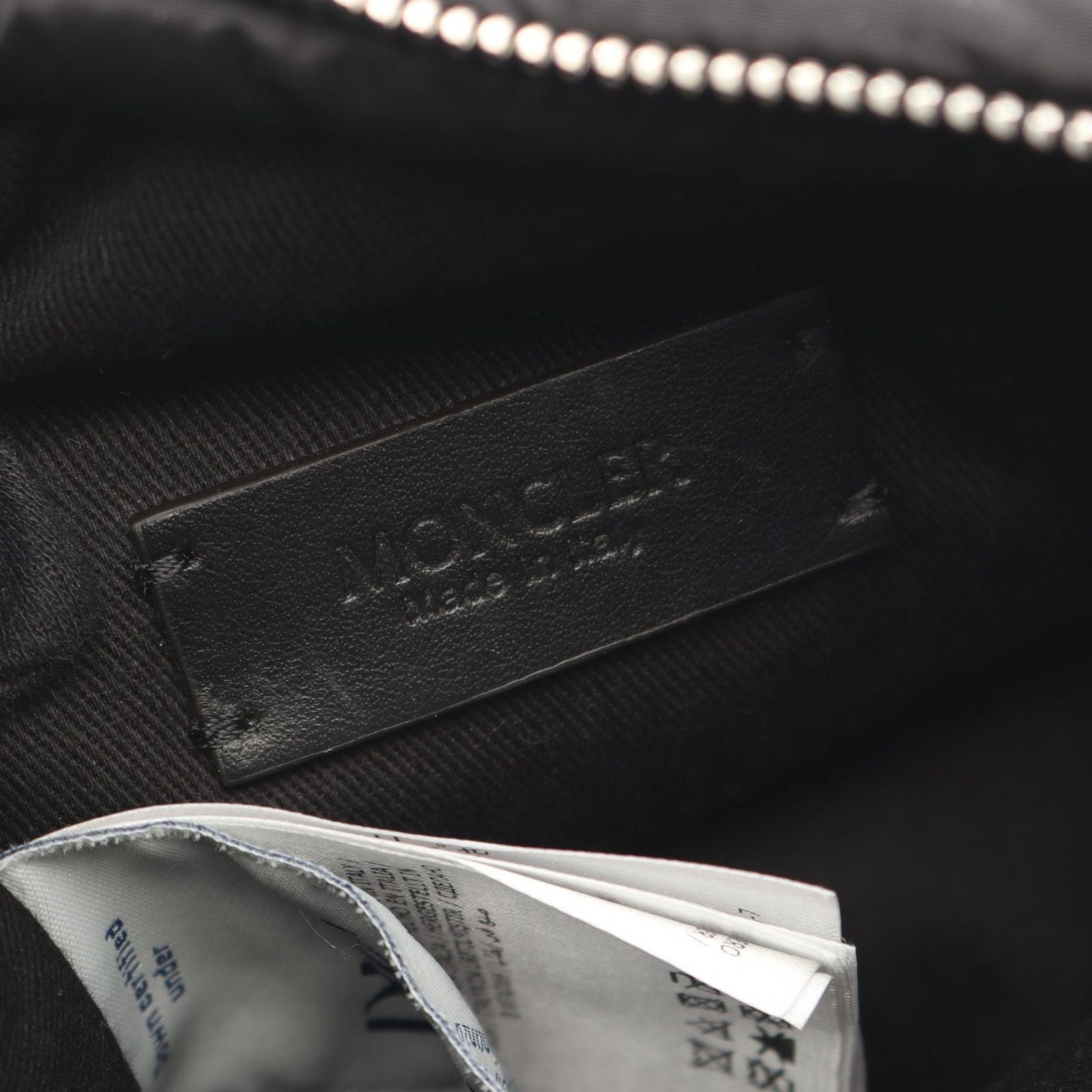 Moncler Mont Cles le Handbag Micro Caradoc 2-Way Black Nylon Leather Suce — view 4