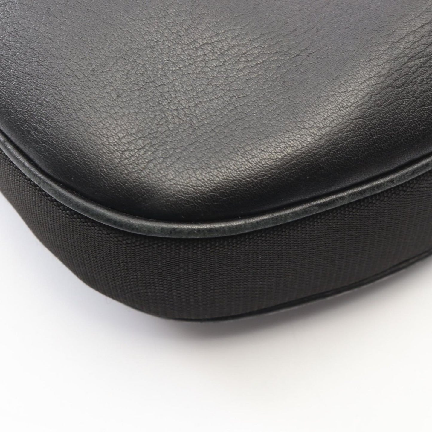 Gucci Shoulder Bag 001 Black Leather Suce — view 6