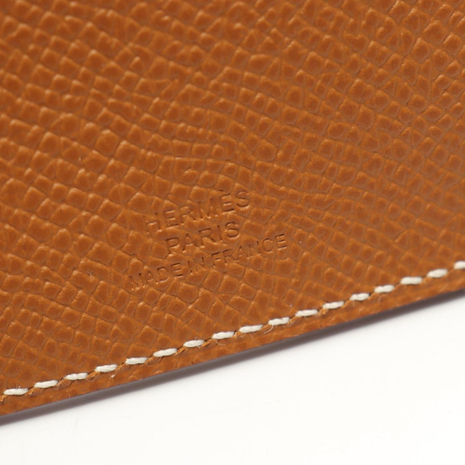 Hermes Card Case Tarmac PM Gold Leather — view 4