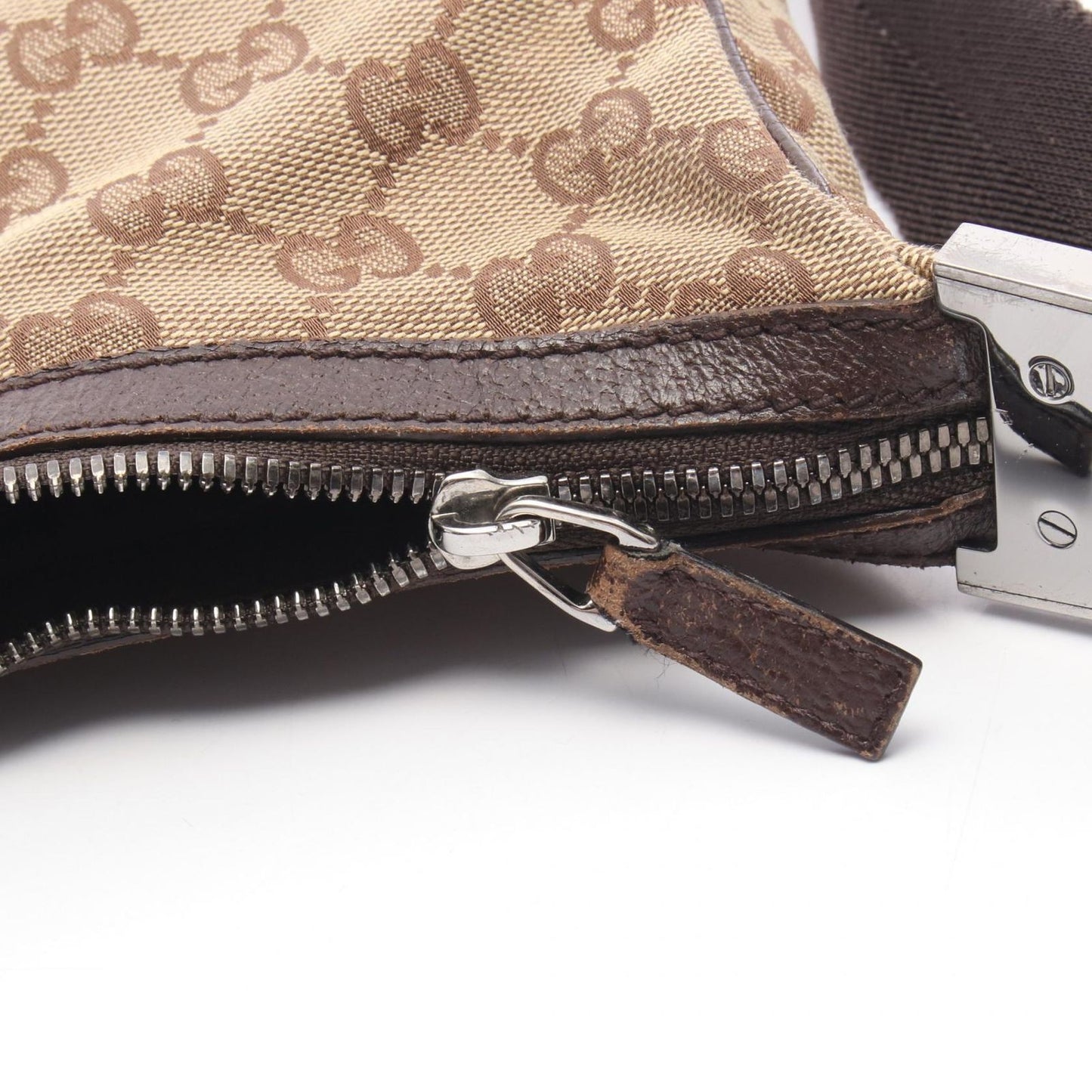 Gucci Shoulder Bag GG Canvas Brown — view 6
