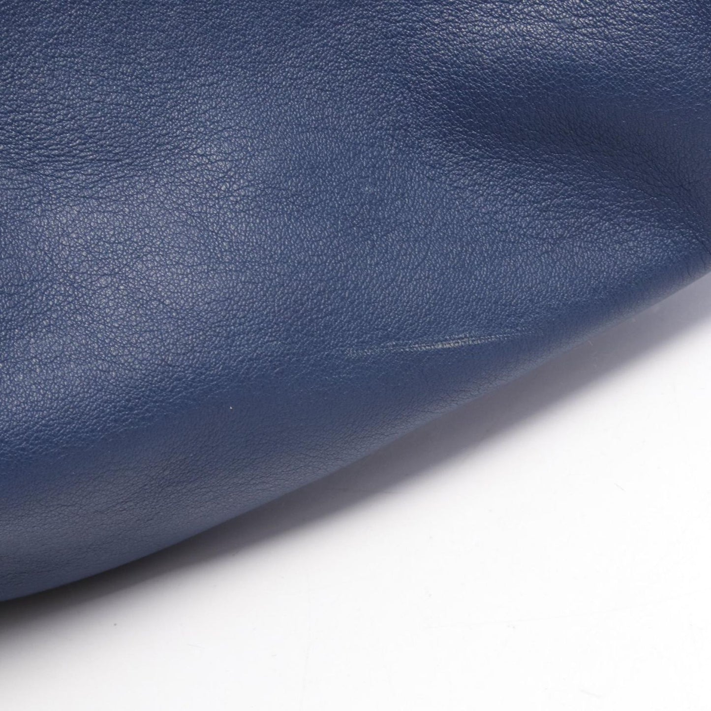 Bvlgari Tote Octo Navy Leather — view 8