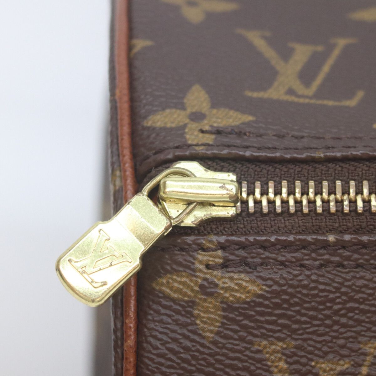Louis Vuitton Monogram Papillon 30 Handbag — view 6