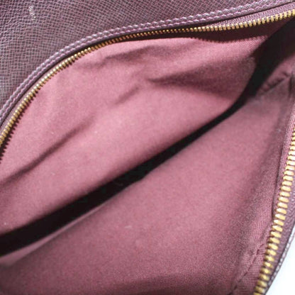 Louis Vuitton Taiga Reporter PM Shoulder Bag Crossbody Leather — view 5