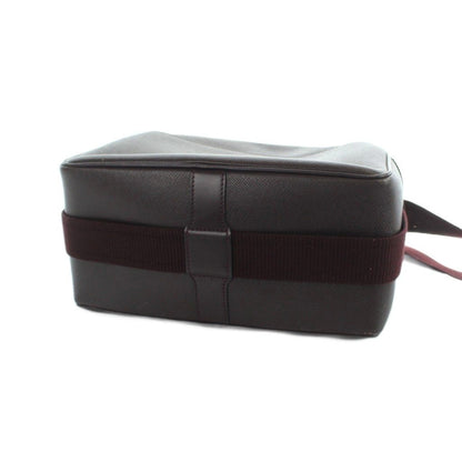 Louis Vuitton Taiga Reporter PM Shoulder Bag Crossbody Leather — view 4