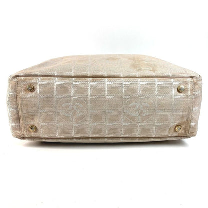 Chanel Shoulder Bag New Travel Line GM Nylon Leather Beige — view 5