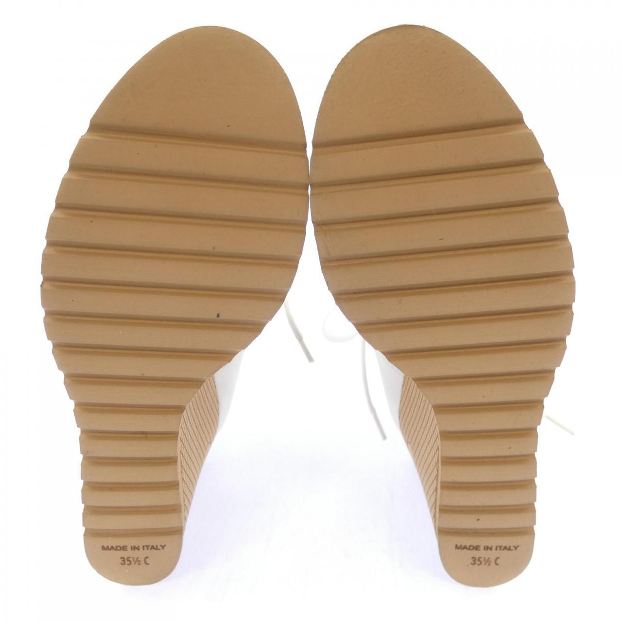Chanel Boots Beige — view 4