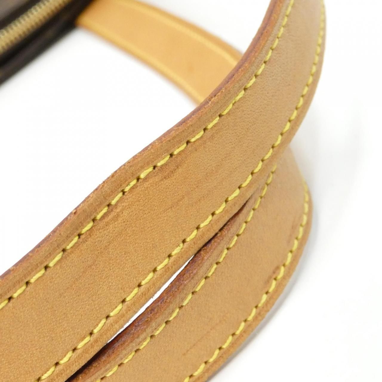 Louis Vuitton Monogram Cabas Mezzo — view 7