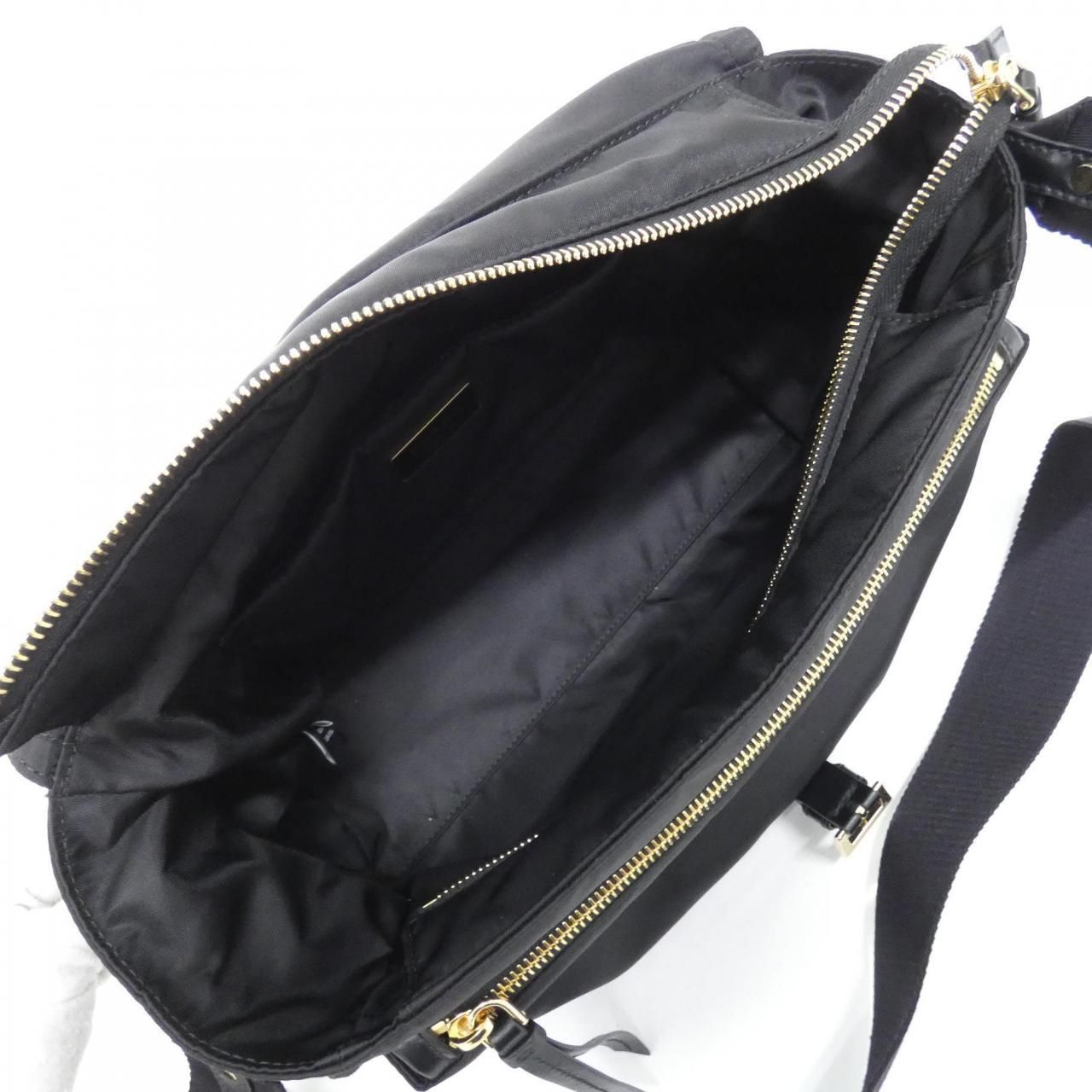 Prada Shoulder Bag Gold — view 6