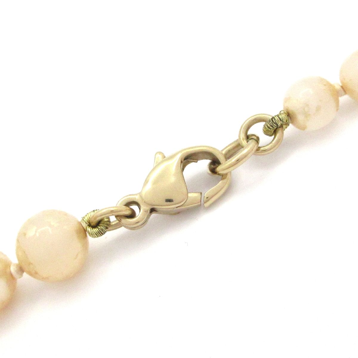 Chanel Necklace CC Logo White Gold — view 4