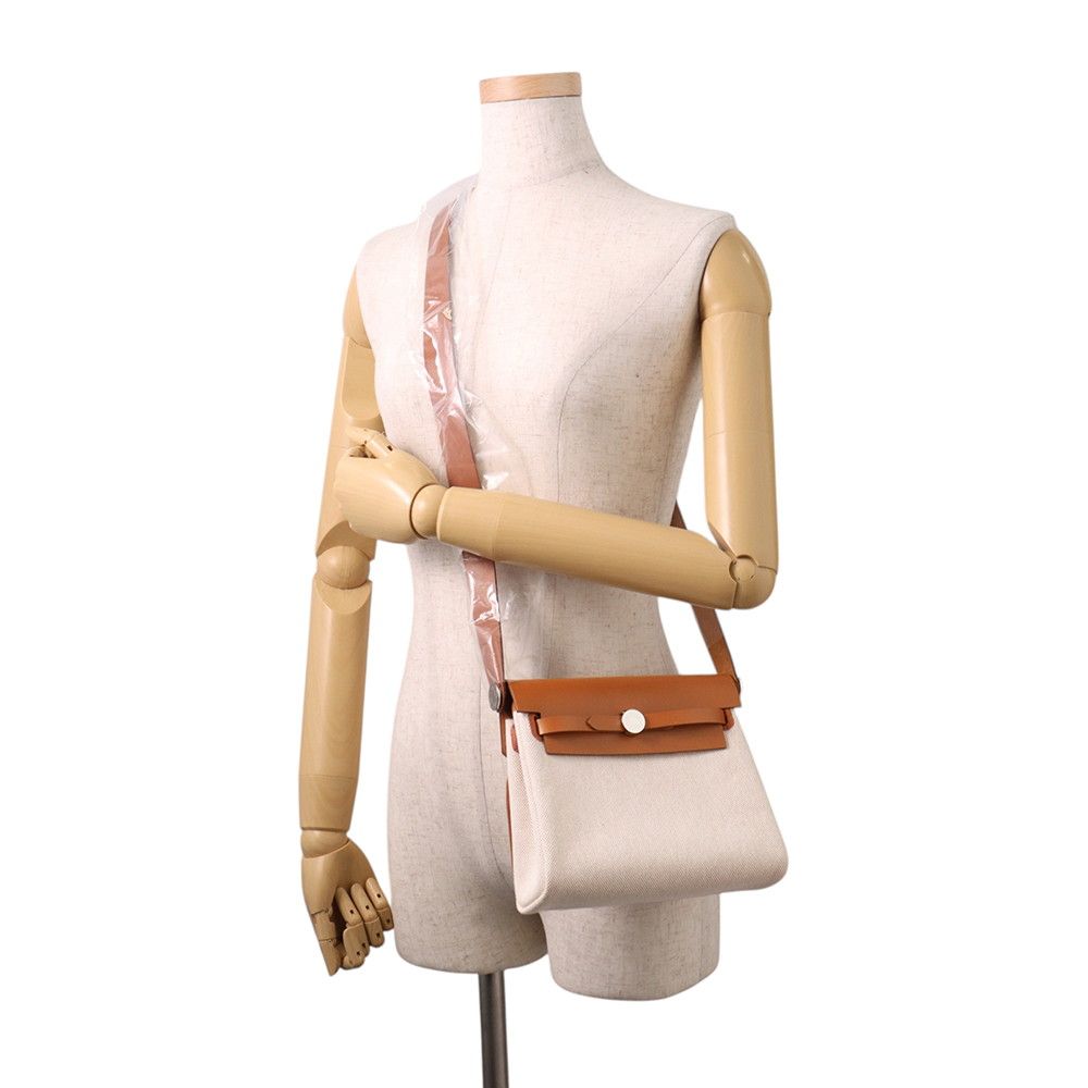 Hermes Shoulder Bag Herbag Zip Mini Ecru Fauve Silver Toile Ash Vache Hunter — view 4