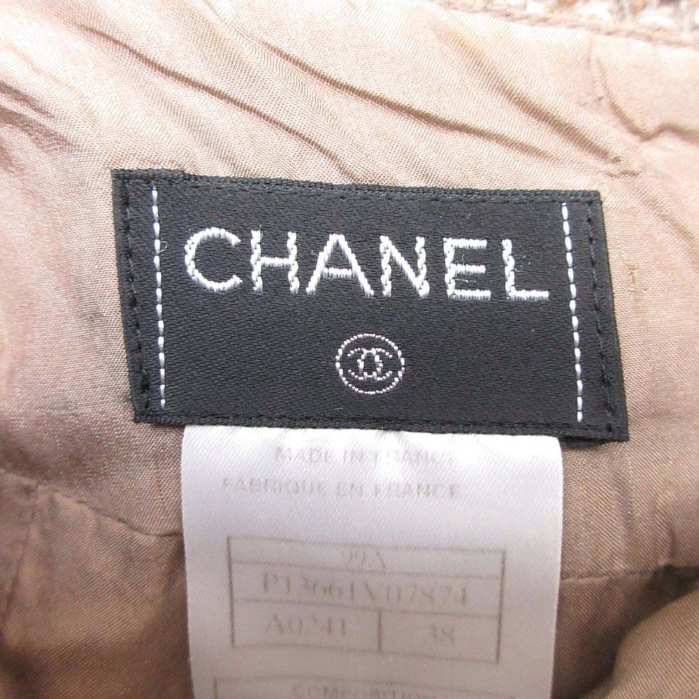 Chanel Vintage Wool Tweed Plaid Semi Flare Skirt Knee Length Mid Calf 38 Beige — view 6