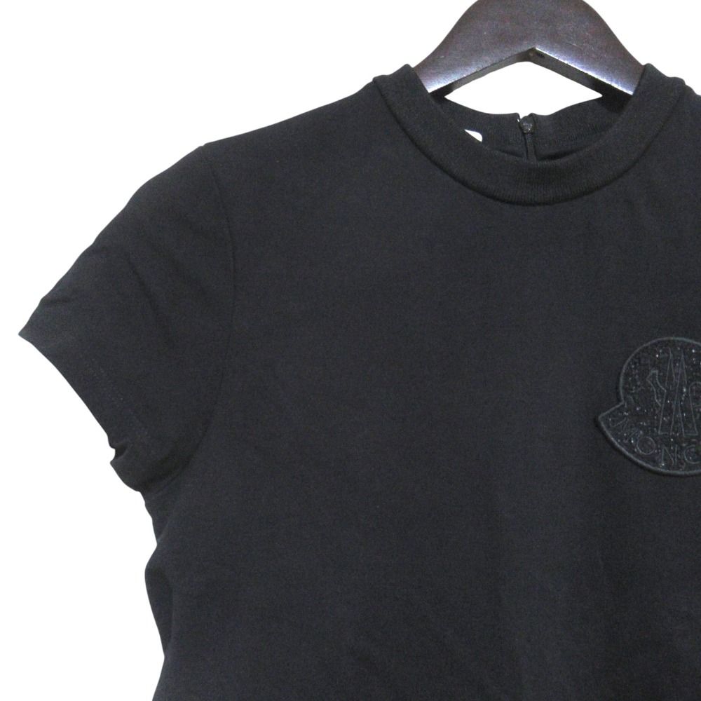 Moncler Abito Logo Patch Knee Length Tweed Cut Replacement Short Sleeve Dress — view 3