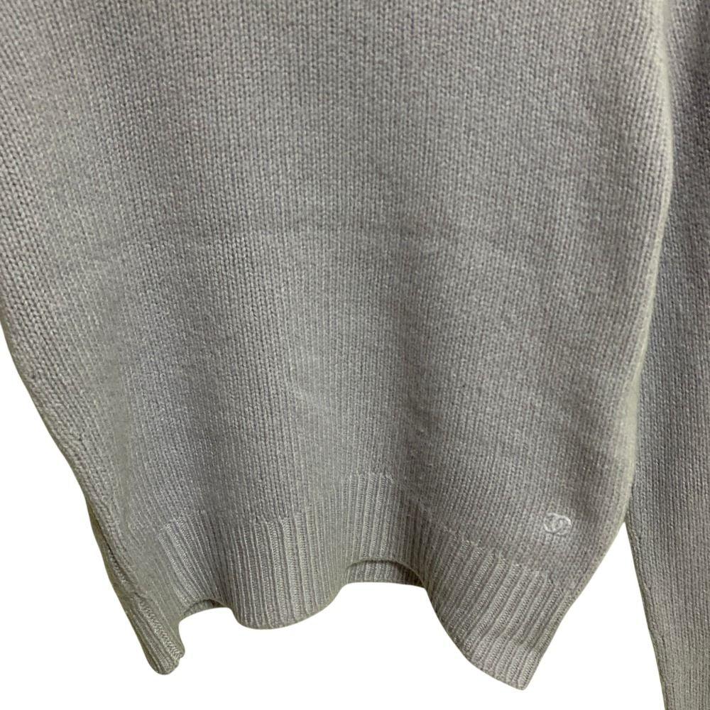 Chanel Vintage CC Logo Cashmere Turtleneck Knit Sweater 40 Purple — view 5
