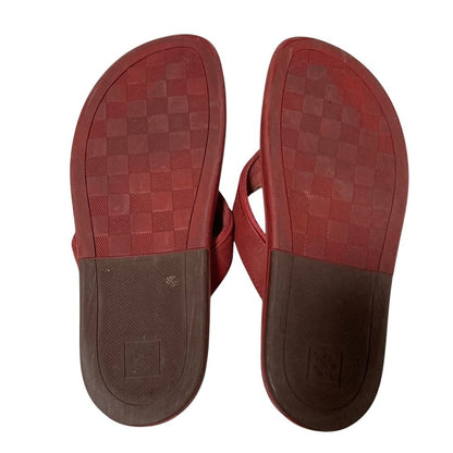 Louis Vuitton Thong Beach Sandals 9 — view 4