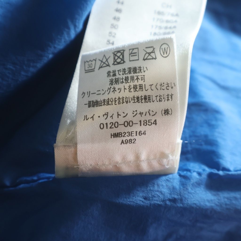 Louis Vuitton Monogram Heat Reactive Puffer Jacket Blue 46 — view 8