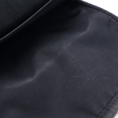 Louis Vuitton Taiga Avenue Leather Body Shoulder Bag Gray — view 6