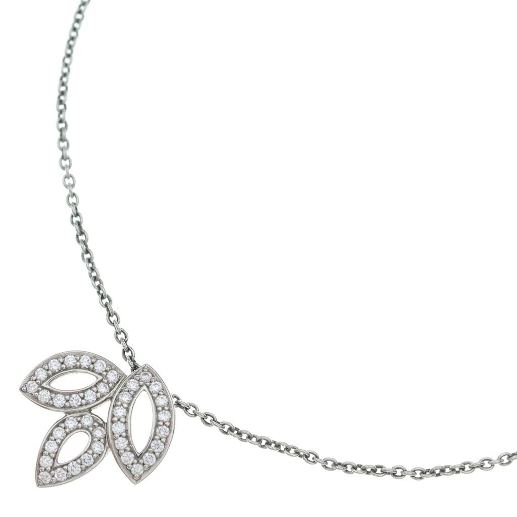 Harry Winston Lily Cluster Star Mini Diamond Necklace Platinum Pendant