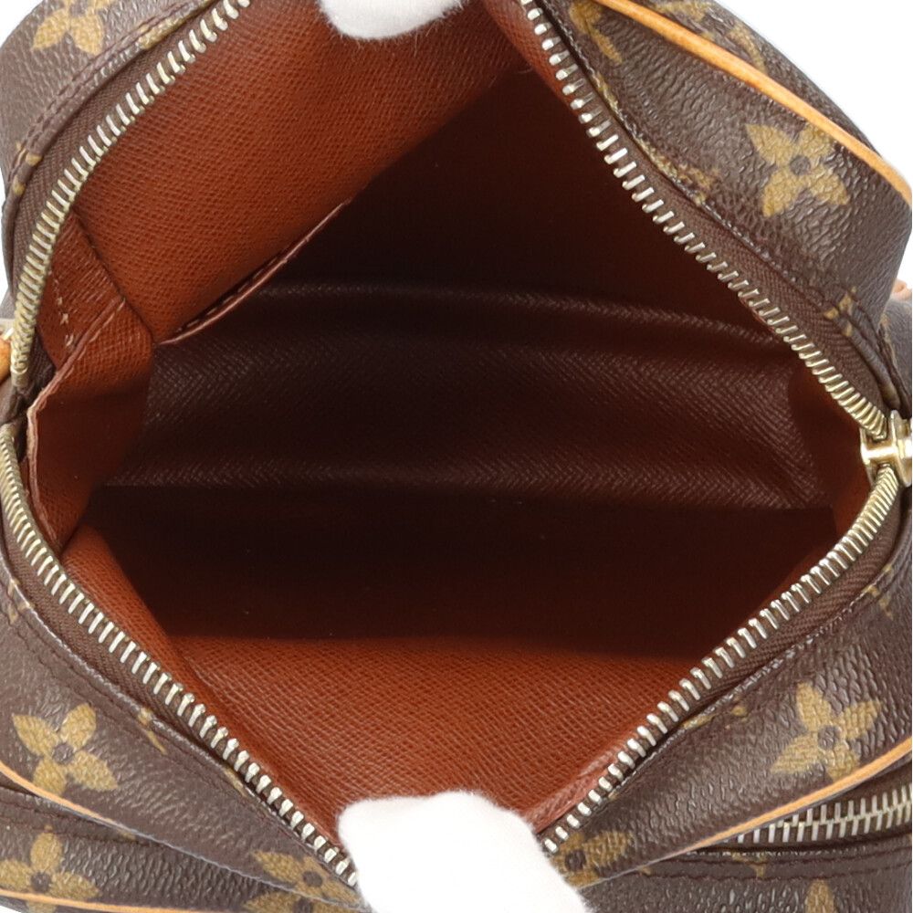 Louis Vuitton Amazon Monogram Shoulder Bag Canvas Brown — view 6