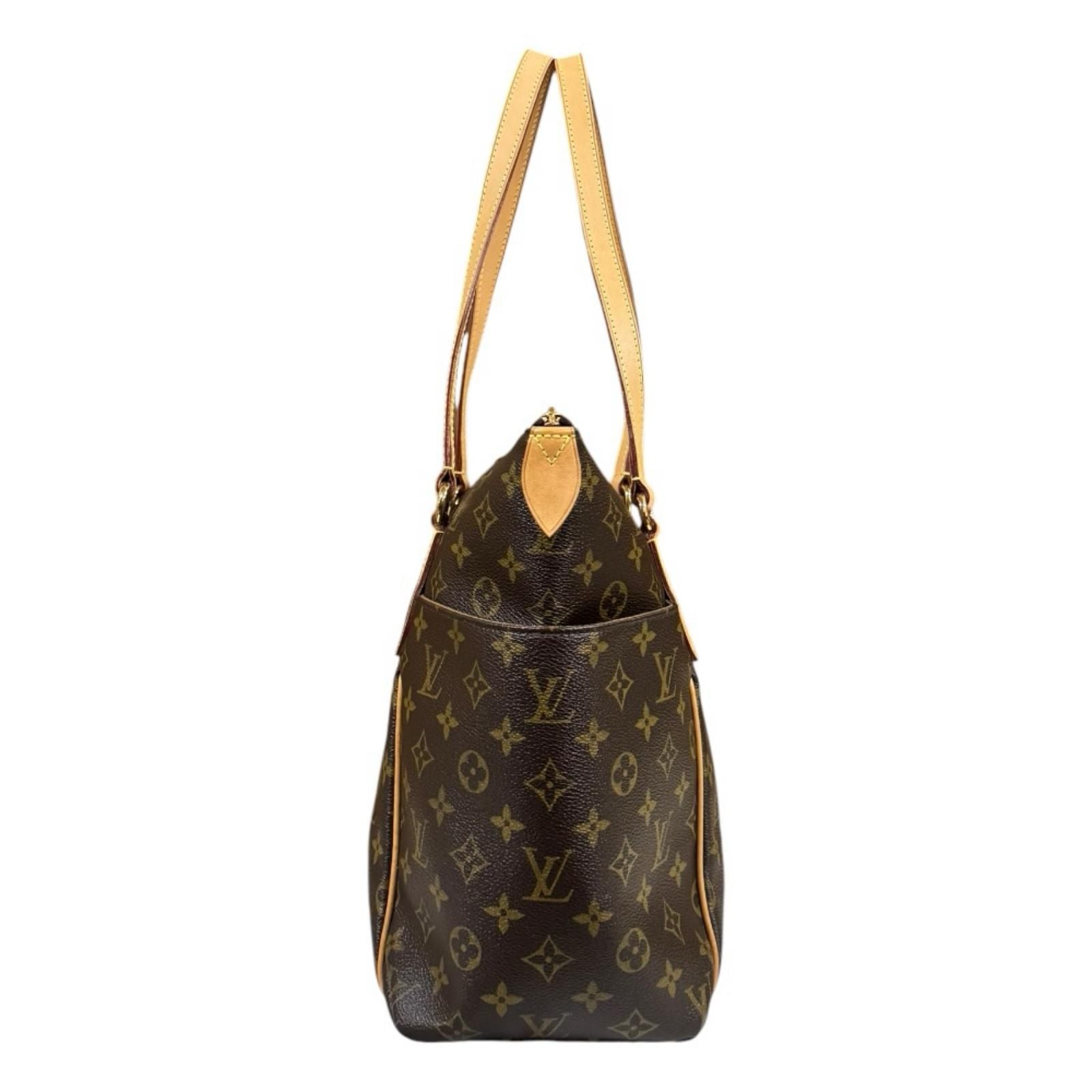 Louis Vuitton Totally MM Monogram Tote Canvas Brown — view 4