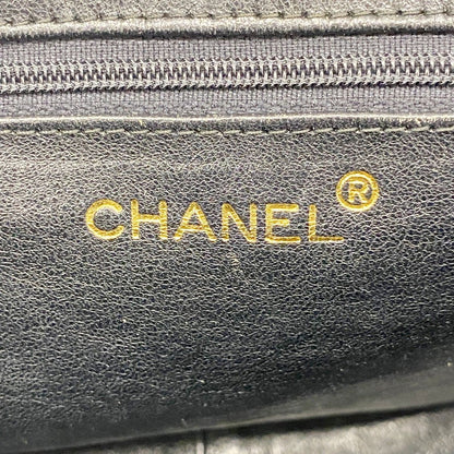 Chanel Shoulder Bag Quilted Lambskin Black Gold — view 5