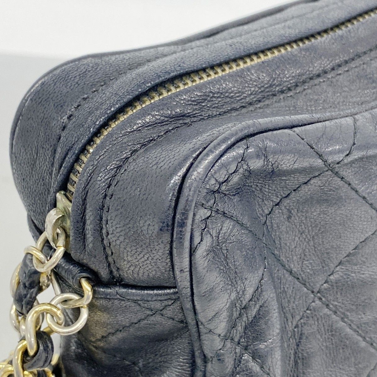 Chanel Shoulder Bag Quilted Lambskin Black Gold — view 7