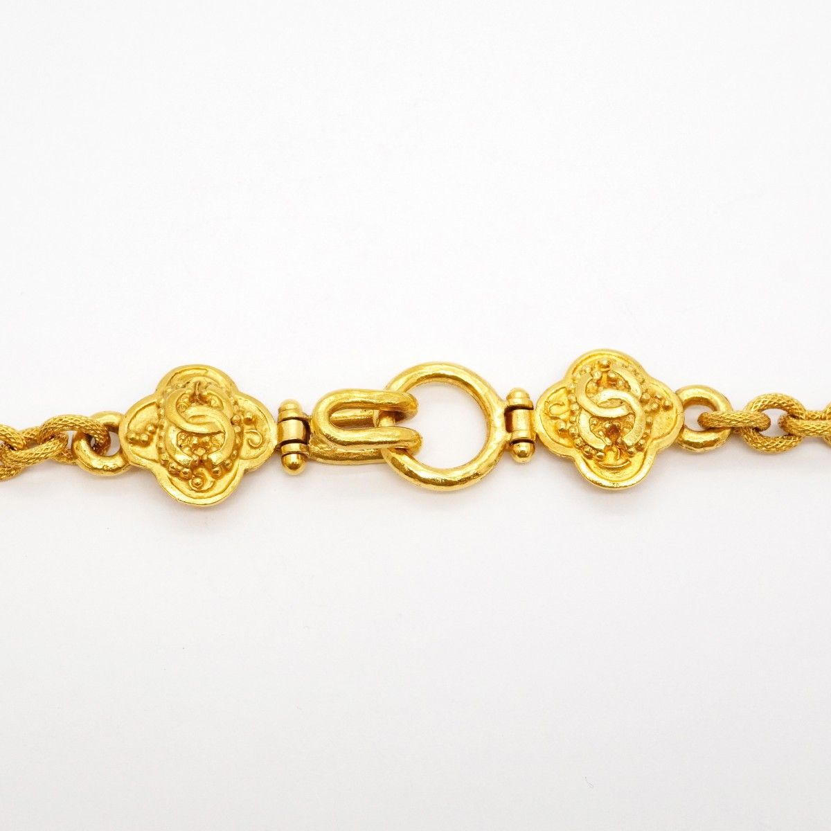 Chanel Necklace Vintage CC Logo Clover Motif Gold Plated — view 4