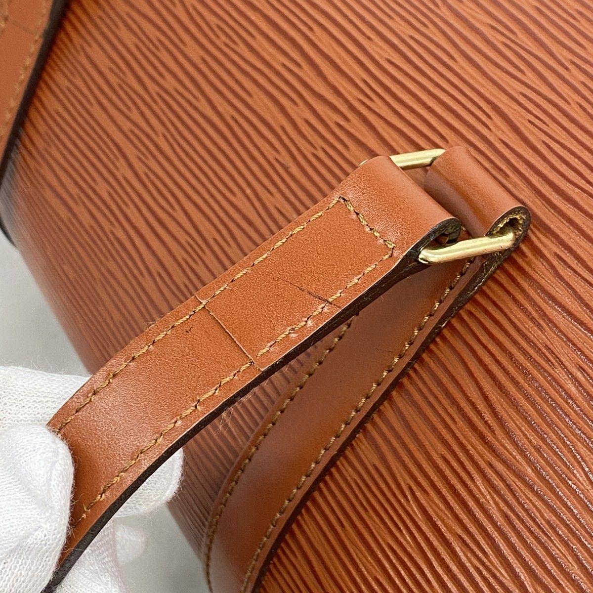 Louis Vuitton Handbag Epi Soufflot Kenya Brown — view 9