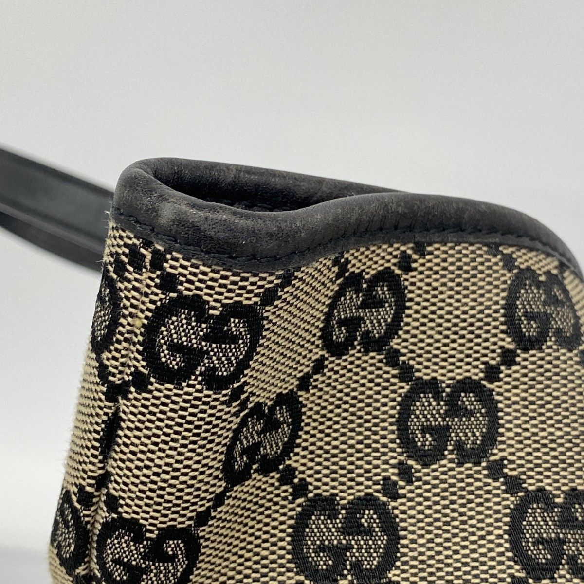 Gucci Tote GG Canvas 002 Beige Black Champagne Gold — view 6