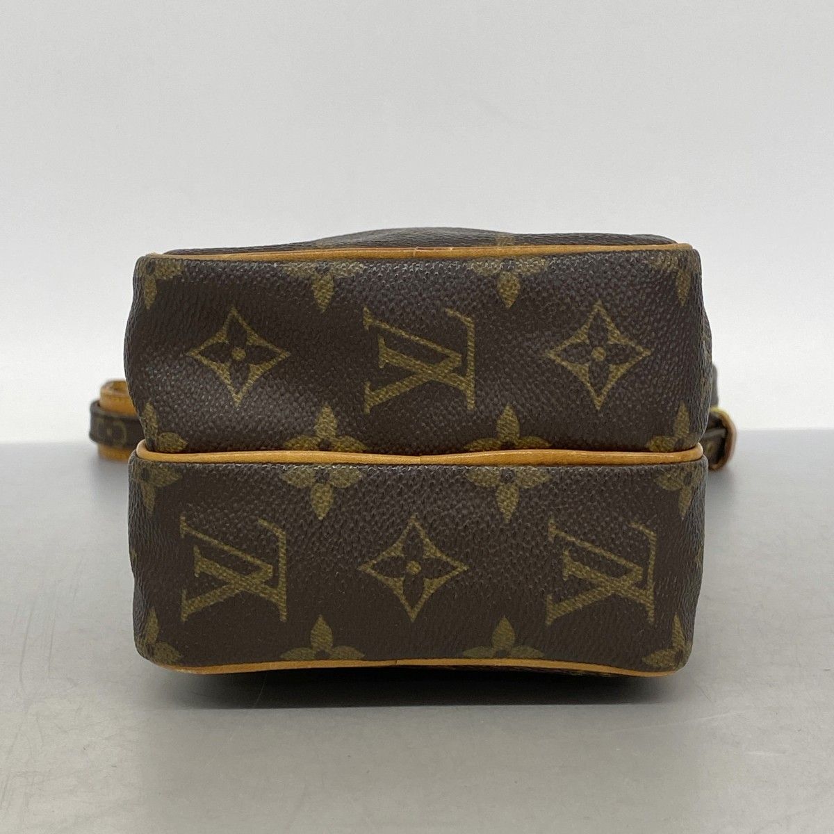 Louis Vuitton Shoulder Bag Monogram Mini Amazon Brown — view 3