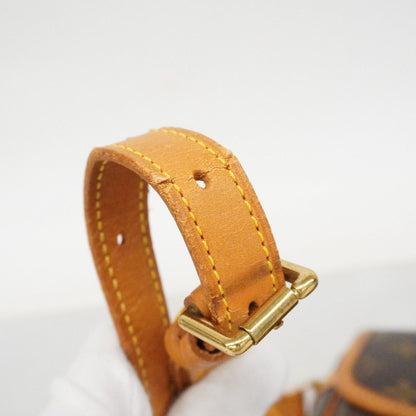 Louis Vuitton Shoulder Bag Monogram Sologne Black Cles — view 6