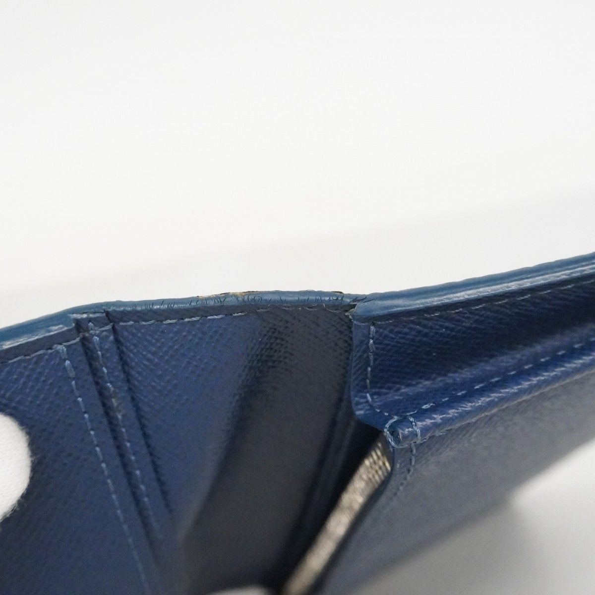 Louis Vuitton Wallet Monogram Gradient Portefeuille Brazza NM Navy — view 5