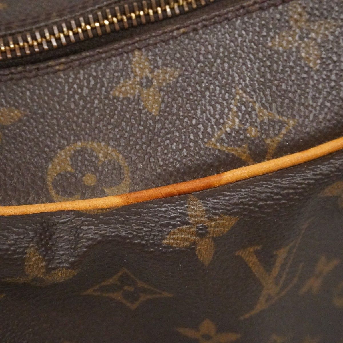 Louis Vuitton Shoulder Bag Monogram Boulogne 35 Brown — view 9