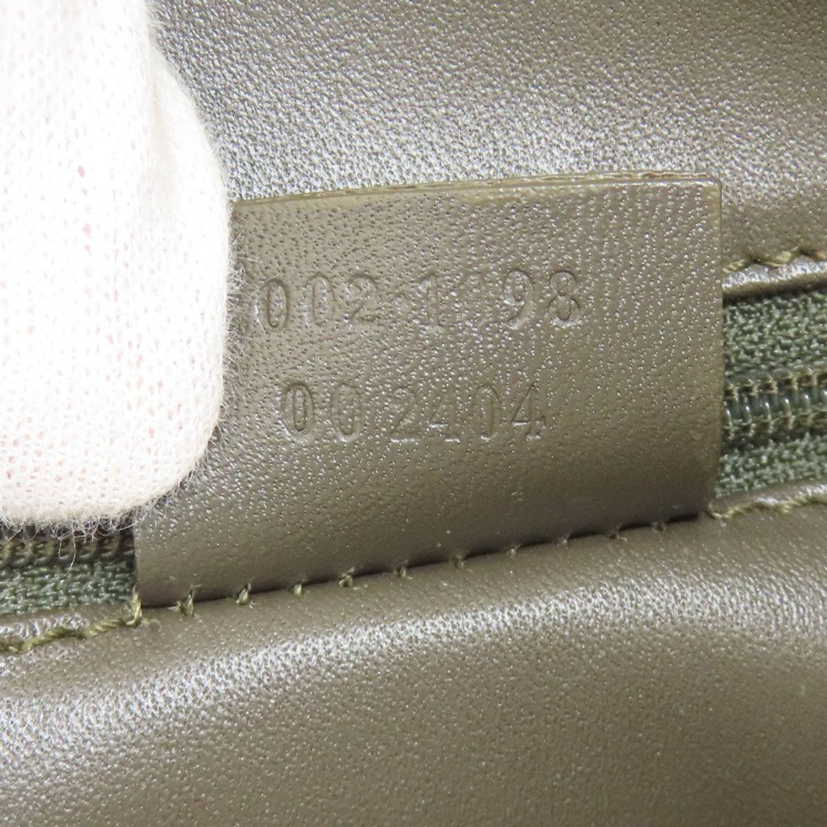 Gucci 002 Logo Tote Nylon Leather — view 7