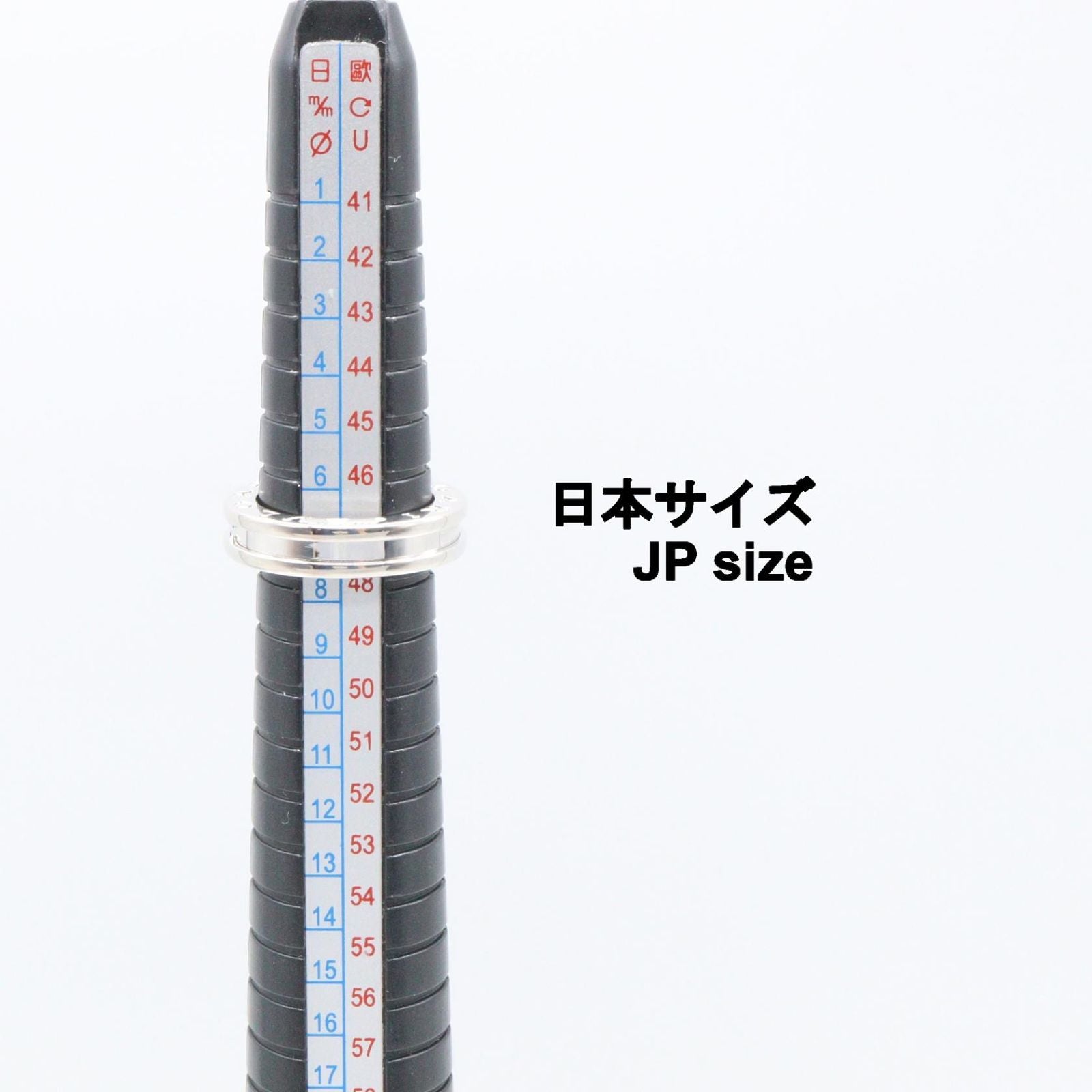 Bvlgari Ring B-zero One Band 18k White Gold — view 5