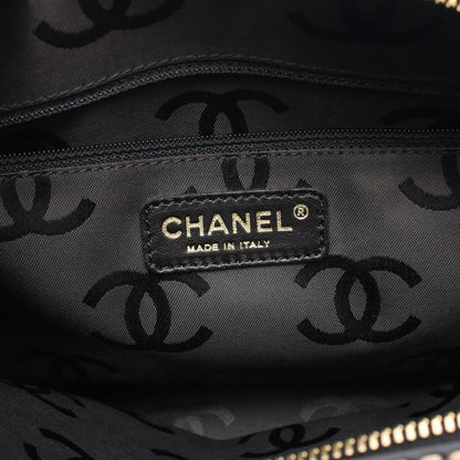 Chanel Handbag Wild Stitch Black Leather — view 4