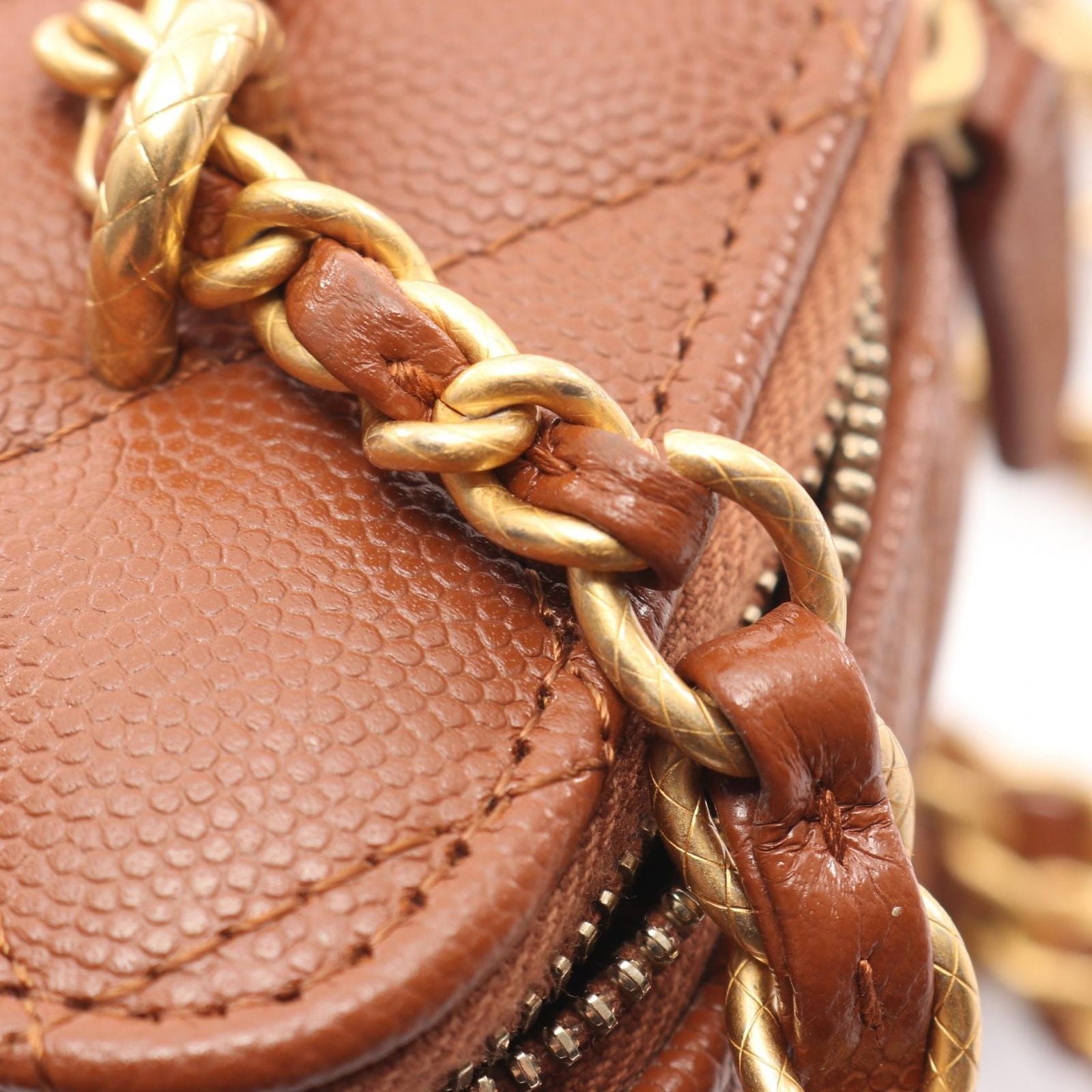 Chanel Shoulder Bag Quilted Vanity Brown Caviar Leather Chain — view 9