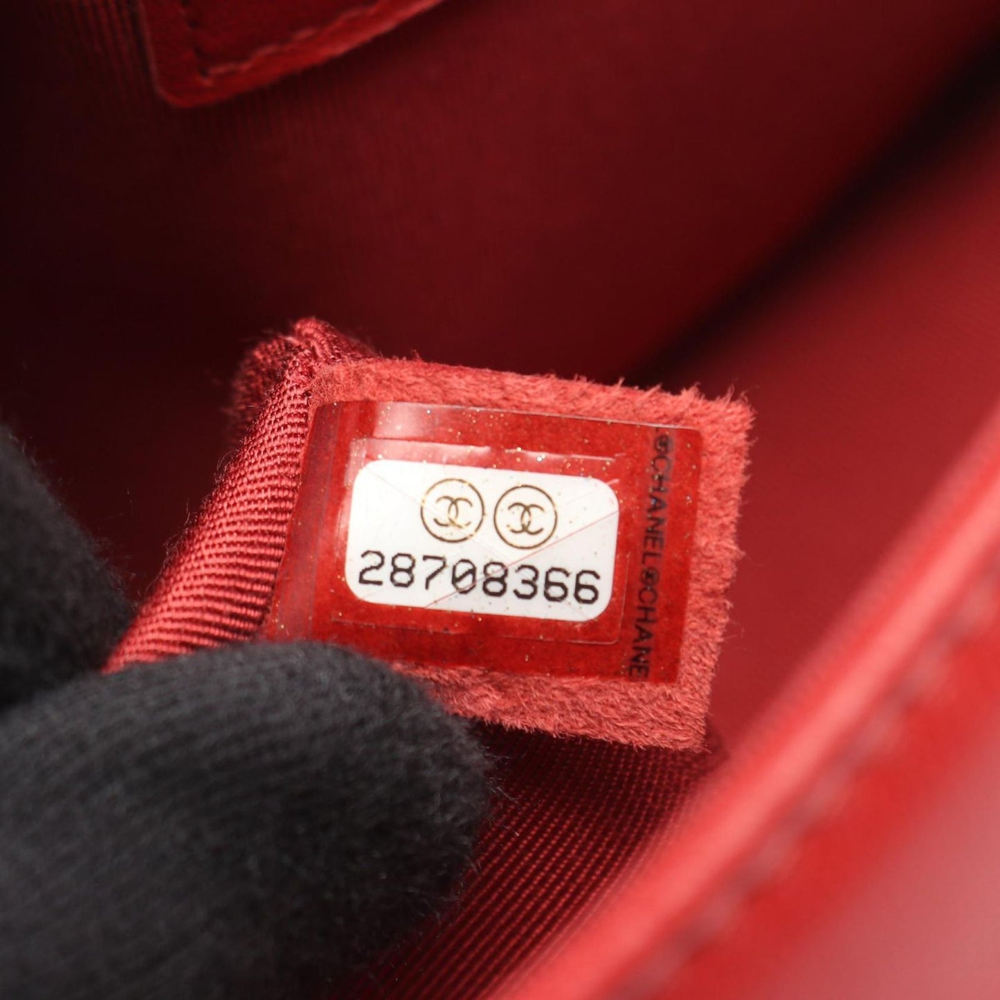 Chanel Shoulder Bag CC Logo Red Lambskin Chain — view 5