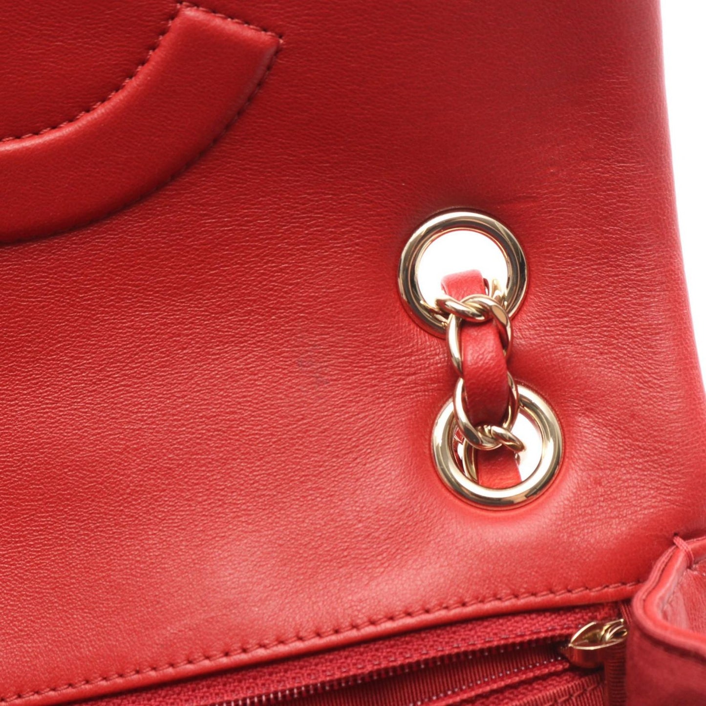 Chanel Shoulder Bag CC Logo Red Lambskin Chain — view 7
