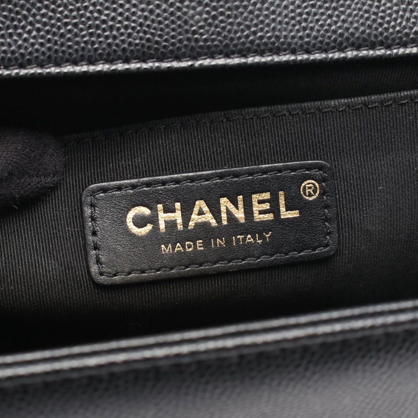Chanel Shoulder Bag Black Caviar Leather Chain — view 4