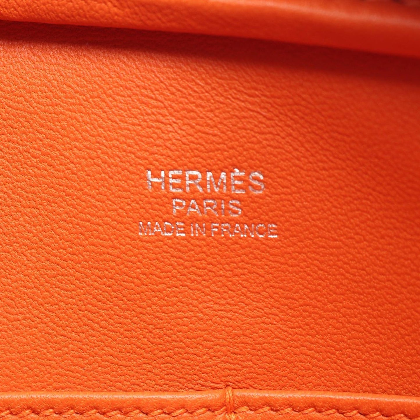 Hermes Handbag Plume Elan 28 Orange Leather Calf — view 4