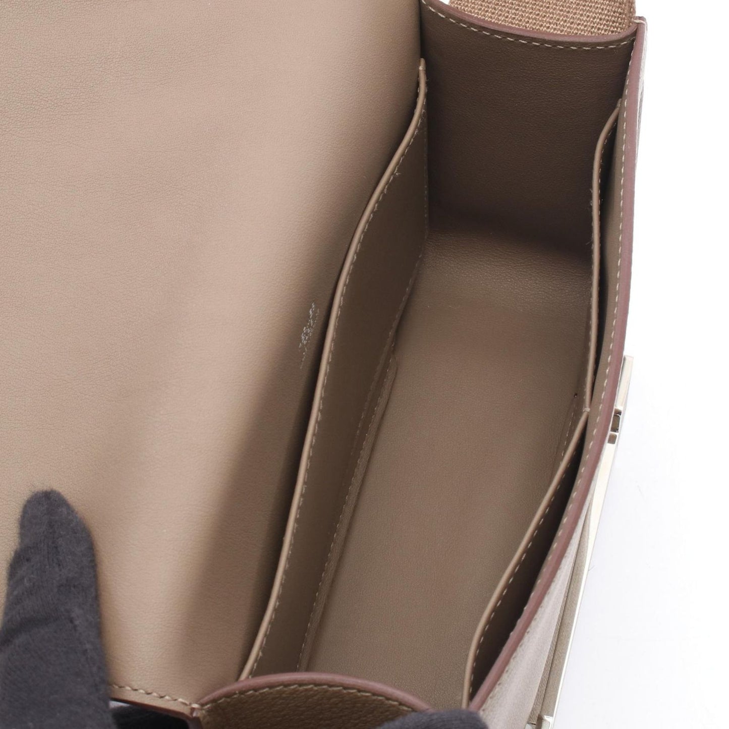 Hermes Shoulder Bag Geta Etoupe Leather — view 3
