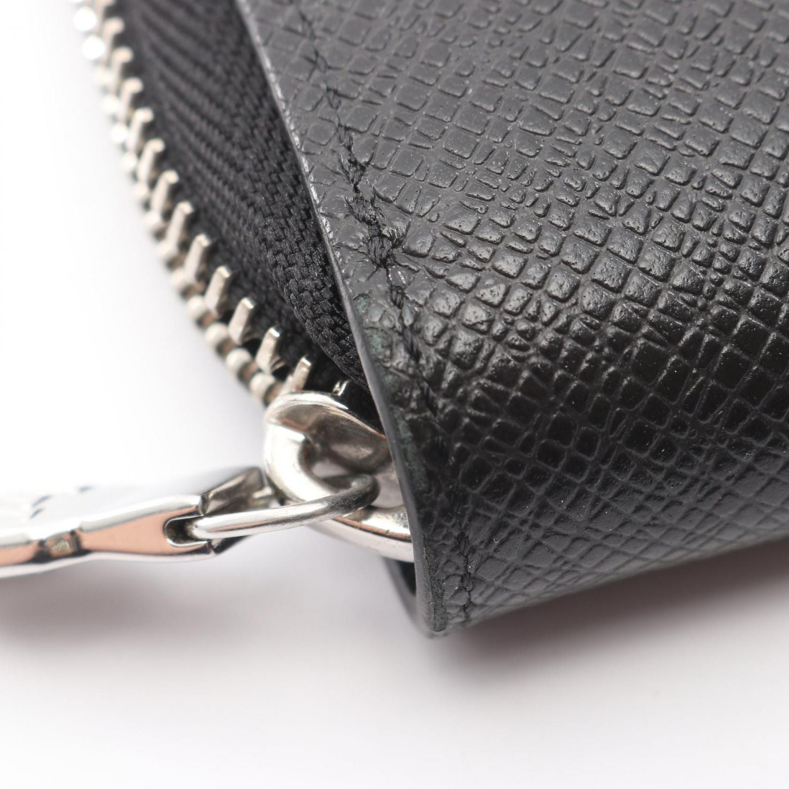Louis Vuitton Round Wallet Zippy Organizer NM Noir Leather — view 8